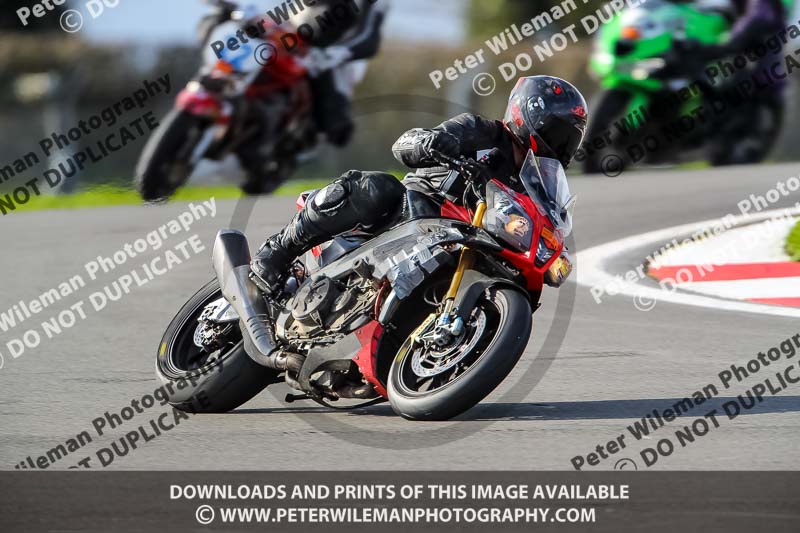 donington no limits trackday;donington park photographs;donington trackday photographs;no limits trackdays;peter wileman photography;trackday digital images;trackday photos